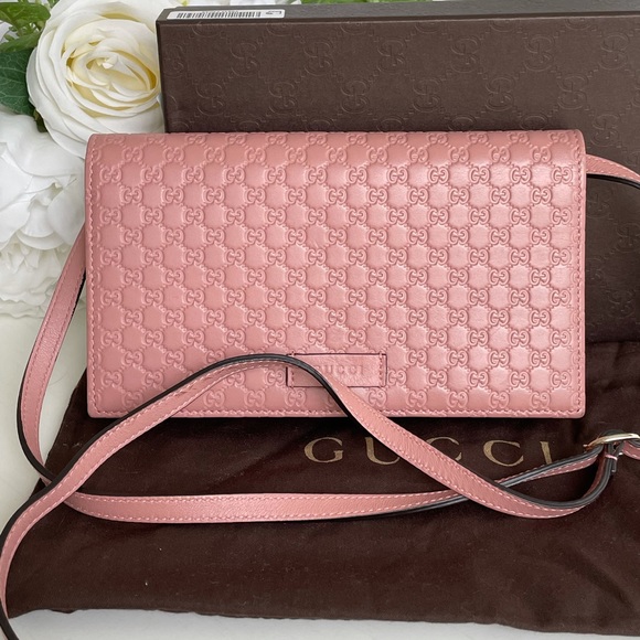 Gucci Handbags - Gucci Pink Wallet on a chain